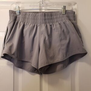 Women's Athletic Shorts in Gray Size MD